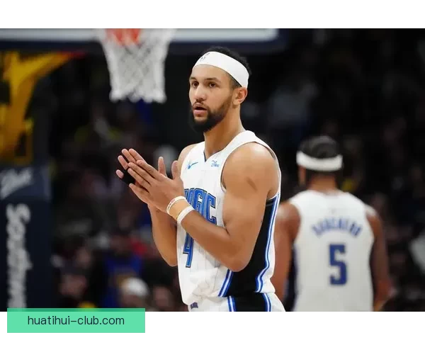 NBA罚款风波 庄神动作萨格斯扔牙套各被罚两万五千美元